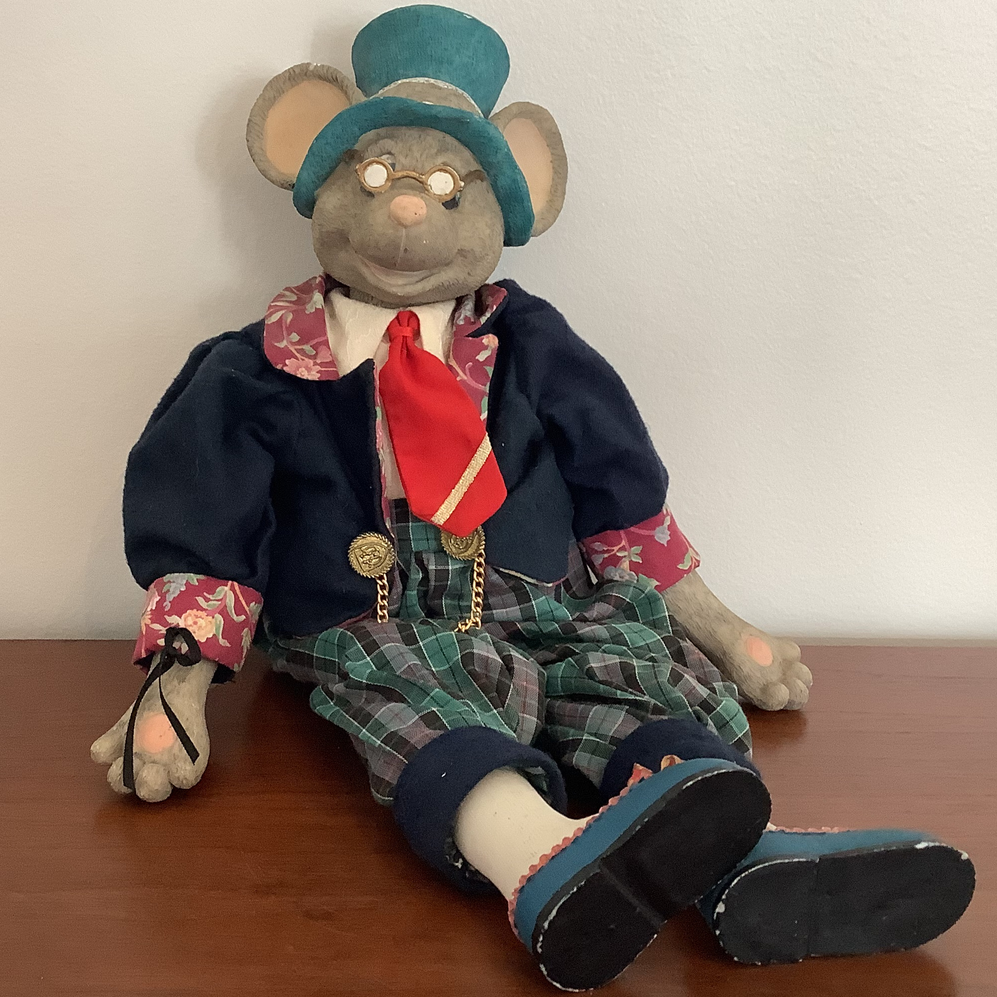 Mouse doll wearing nostalgic winter clothing