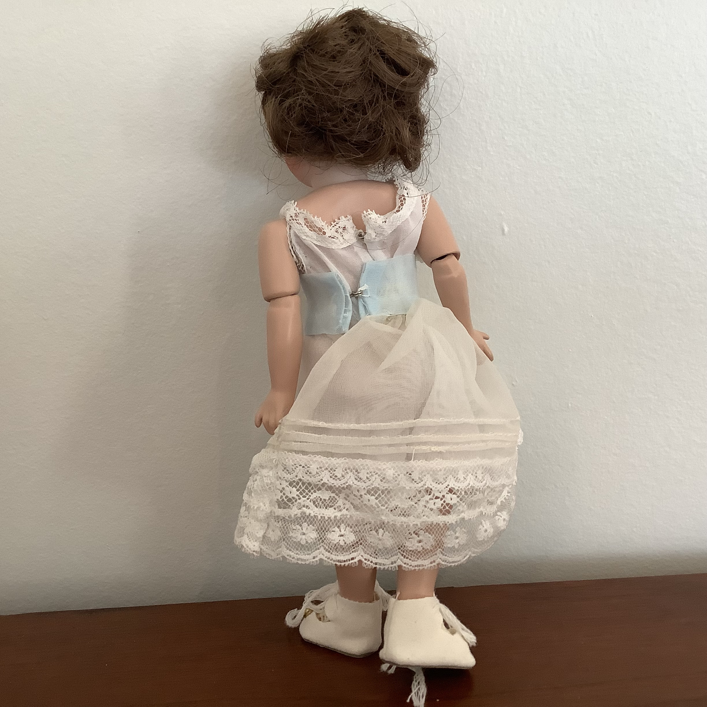 Doll to dress