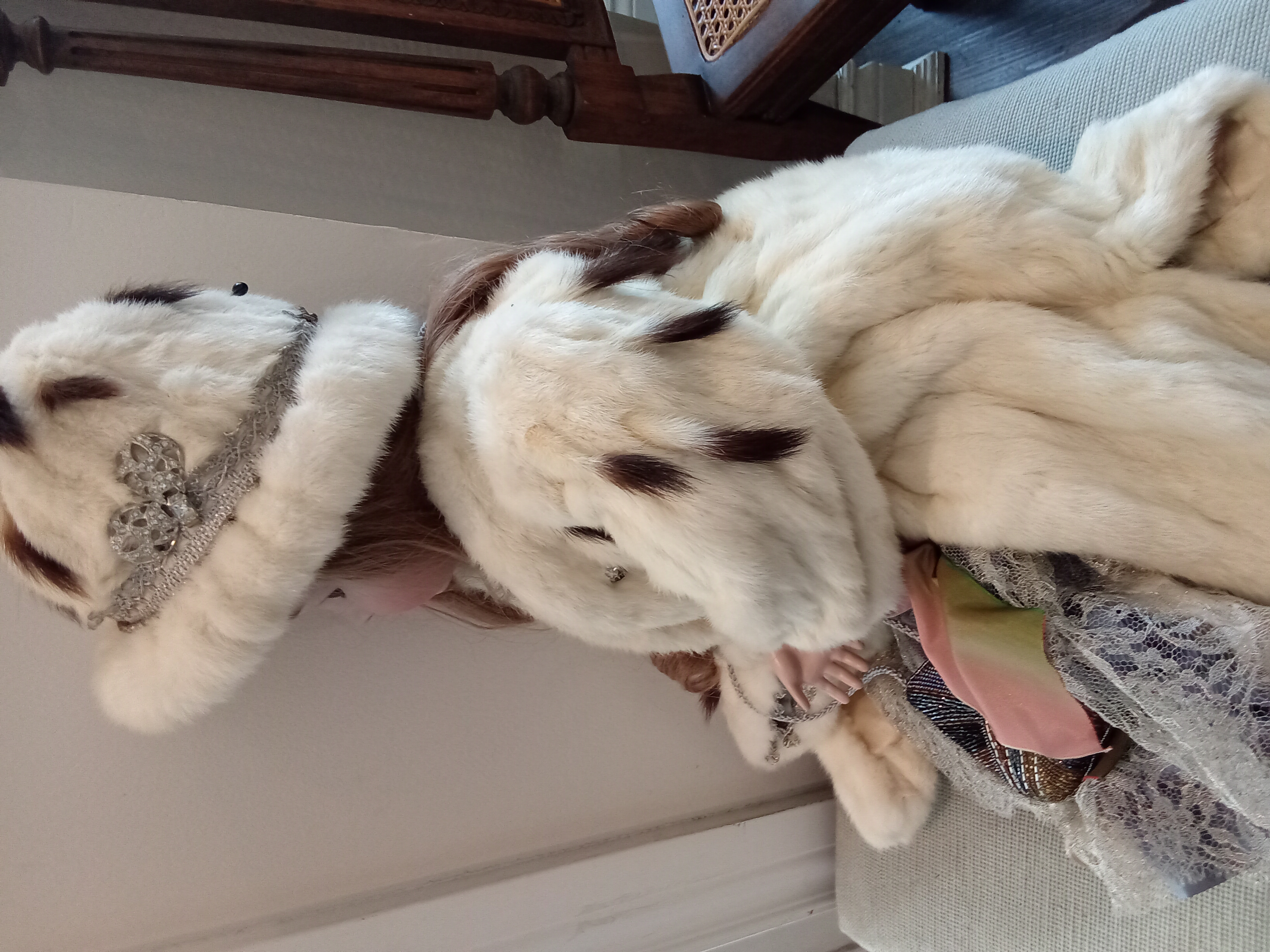 Rosalind in Ermine side 1