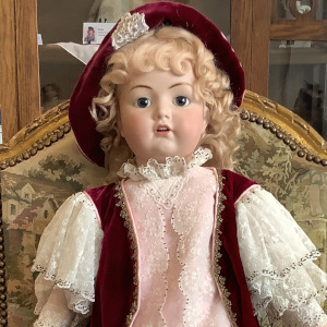 Rosalind in pink